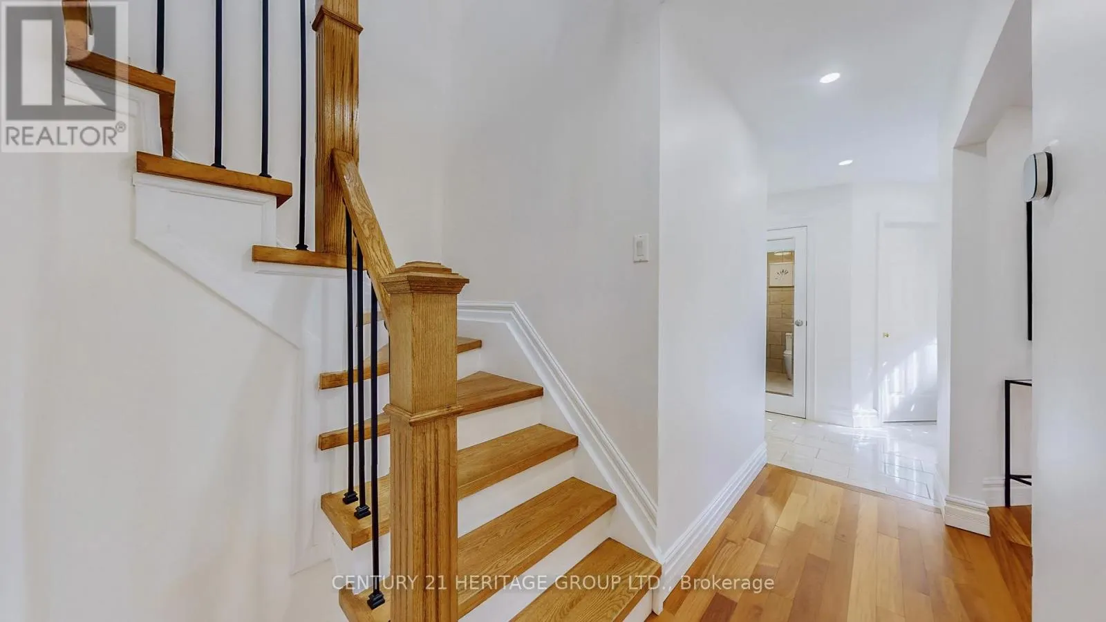 192 WINDING LANE