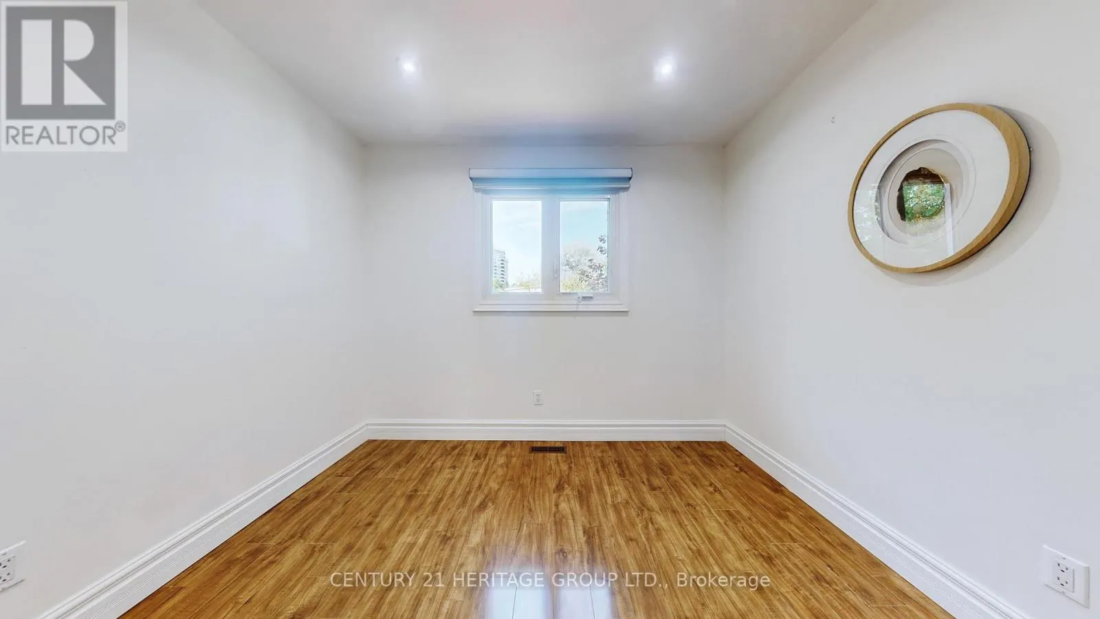192 WINDING LANE
