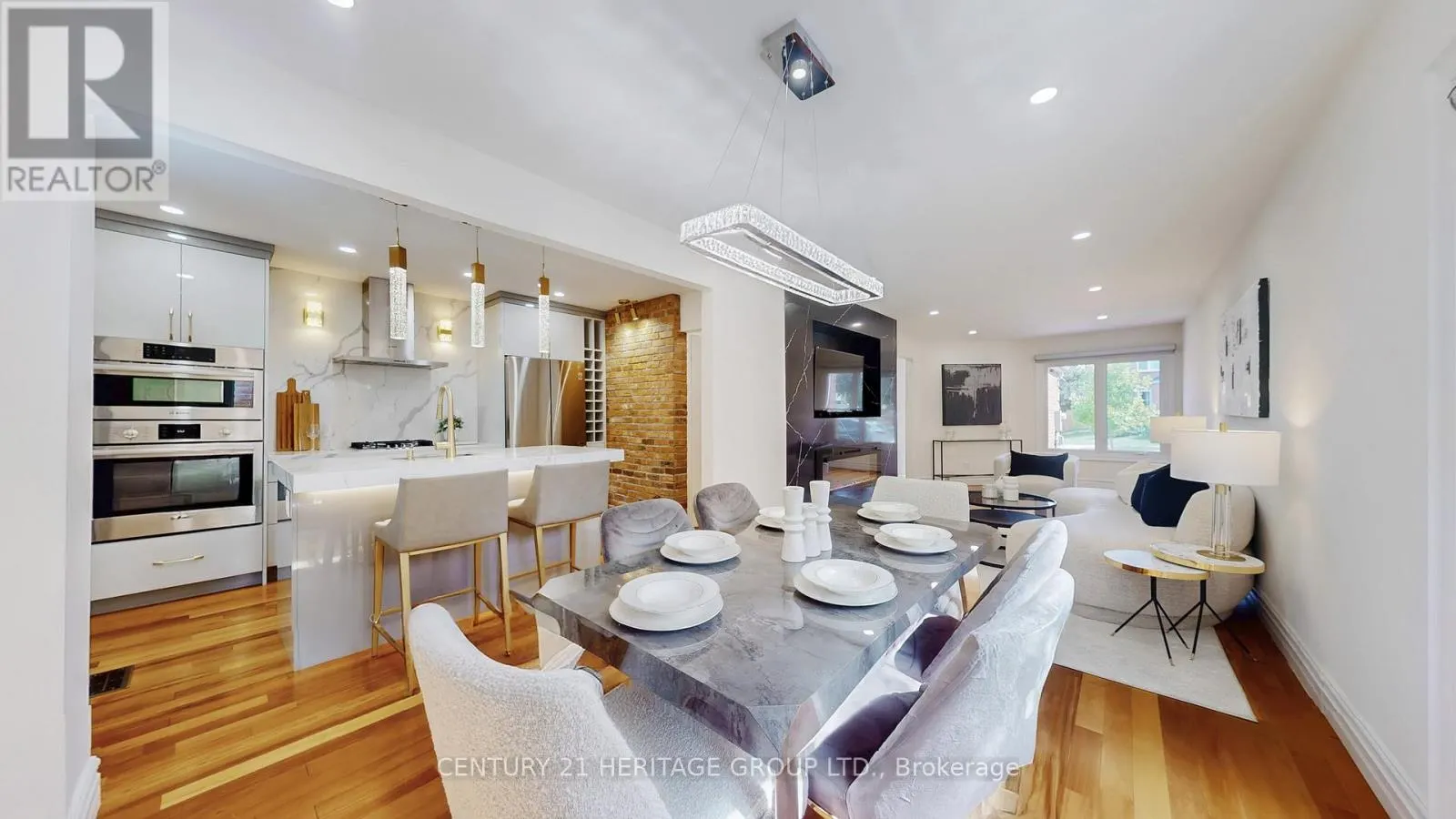 192 WINDING LANE