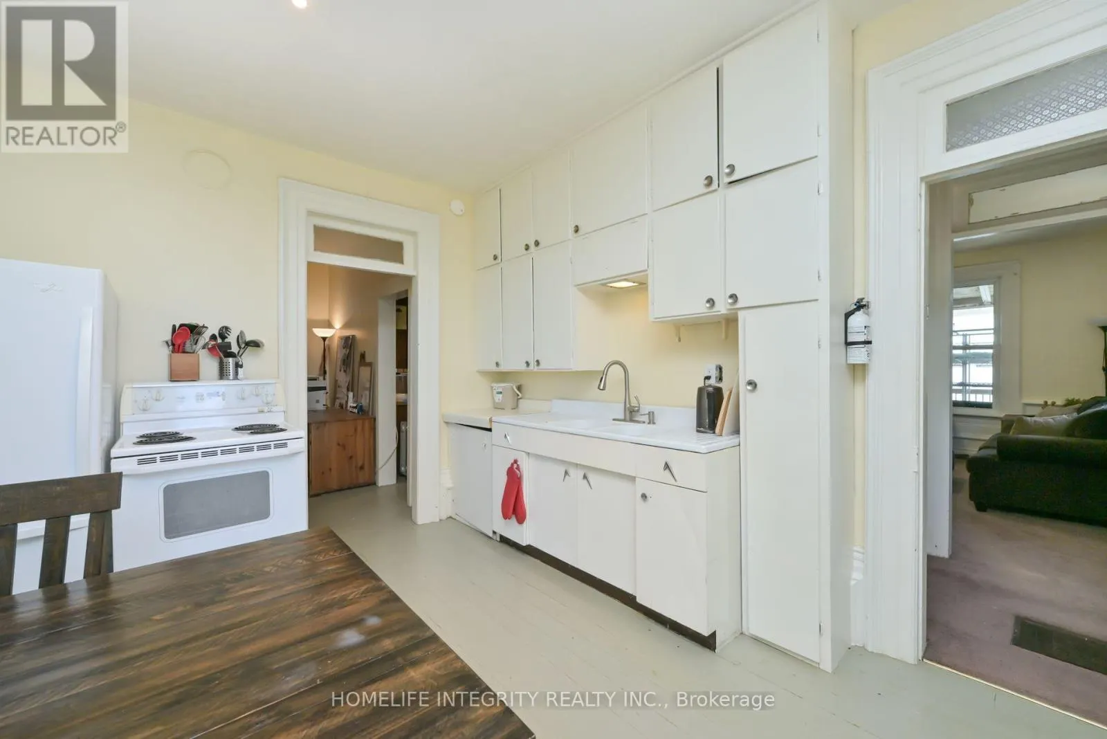 995305 MONO ADJALA TOWNLINE