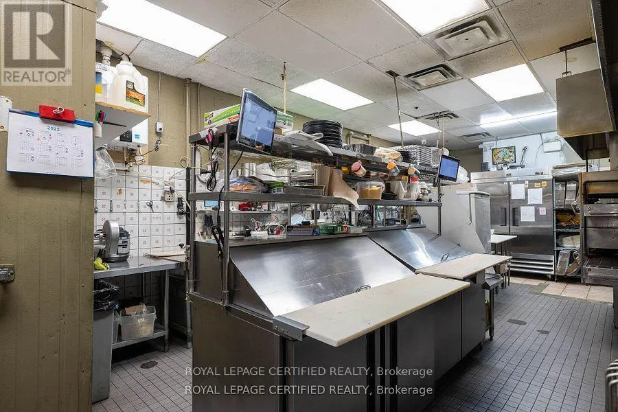 52 - 3175 RUTHERFORD ROAD