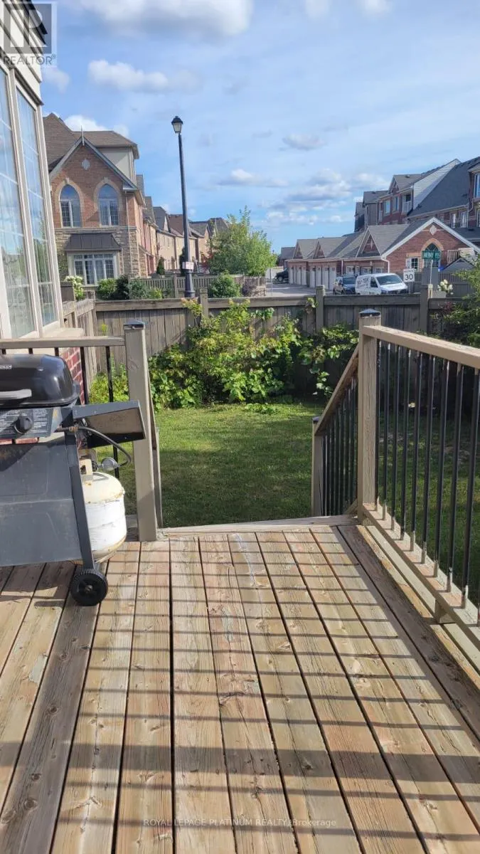 2 PELEE AVENUE