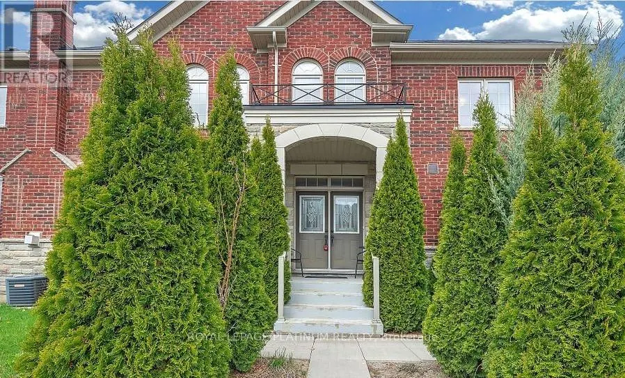 2 PELEE AVENUE