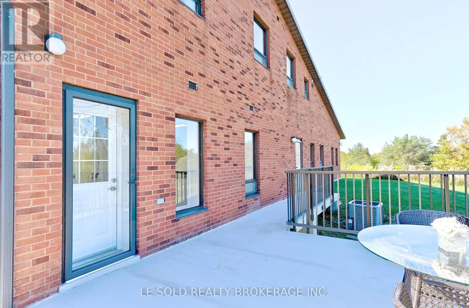 2269 CONCESSION 4