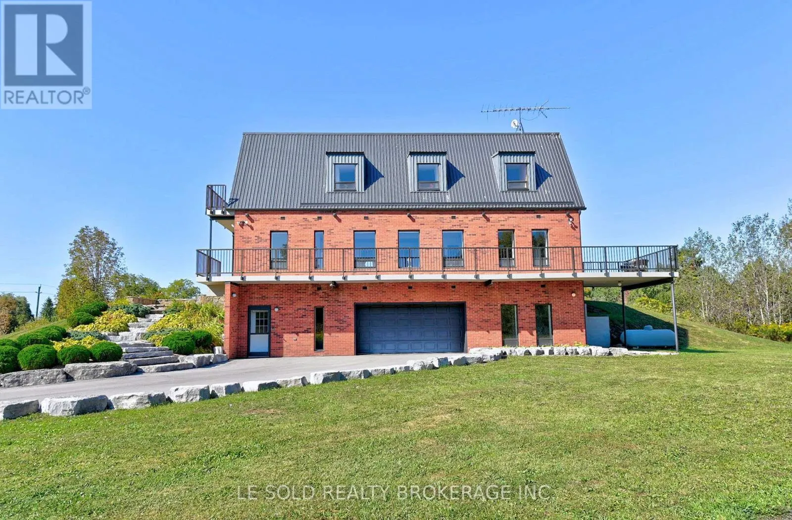 2269 CONCESSION 4