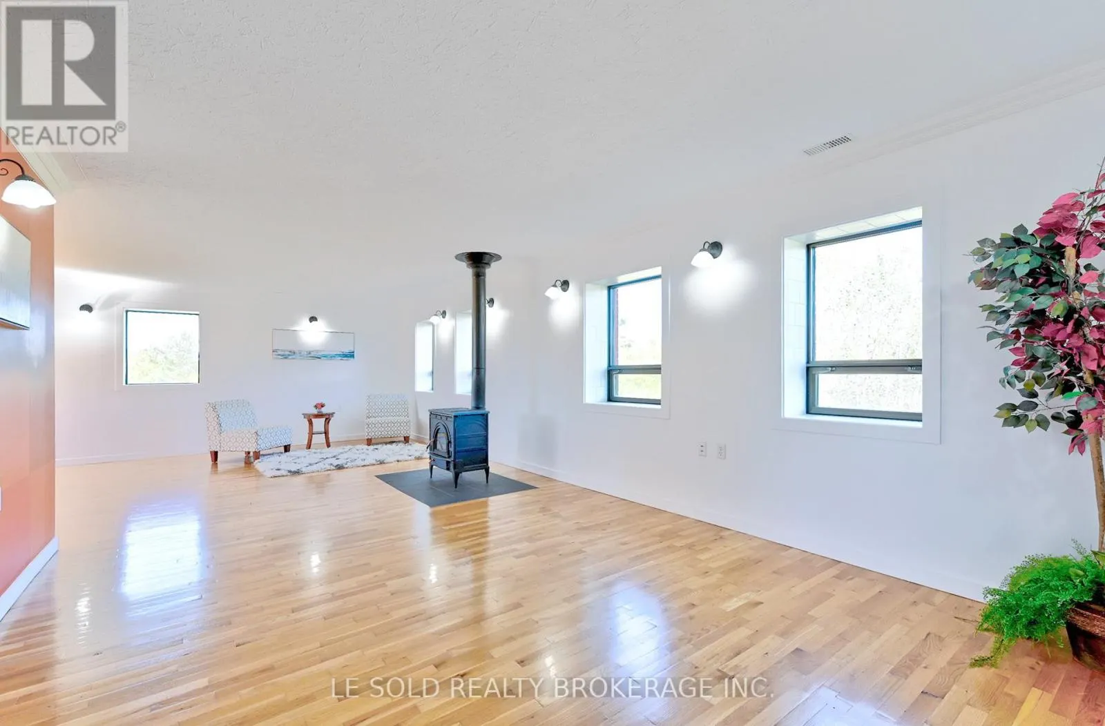 2269 CONCESSION 4