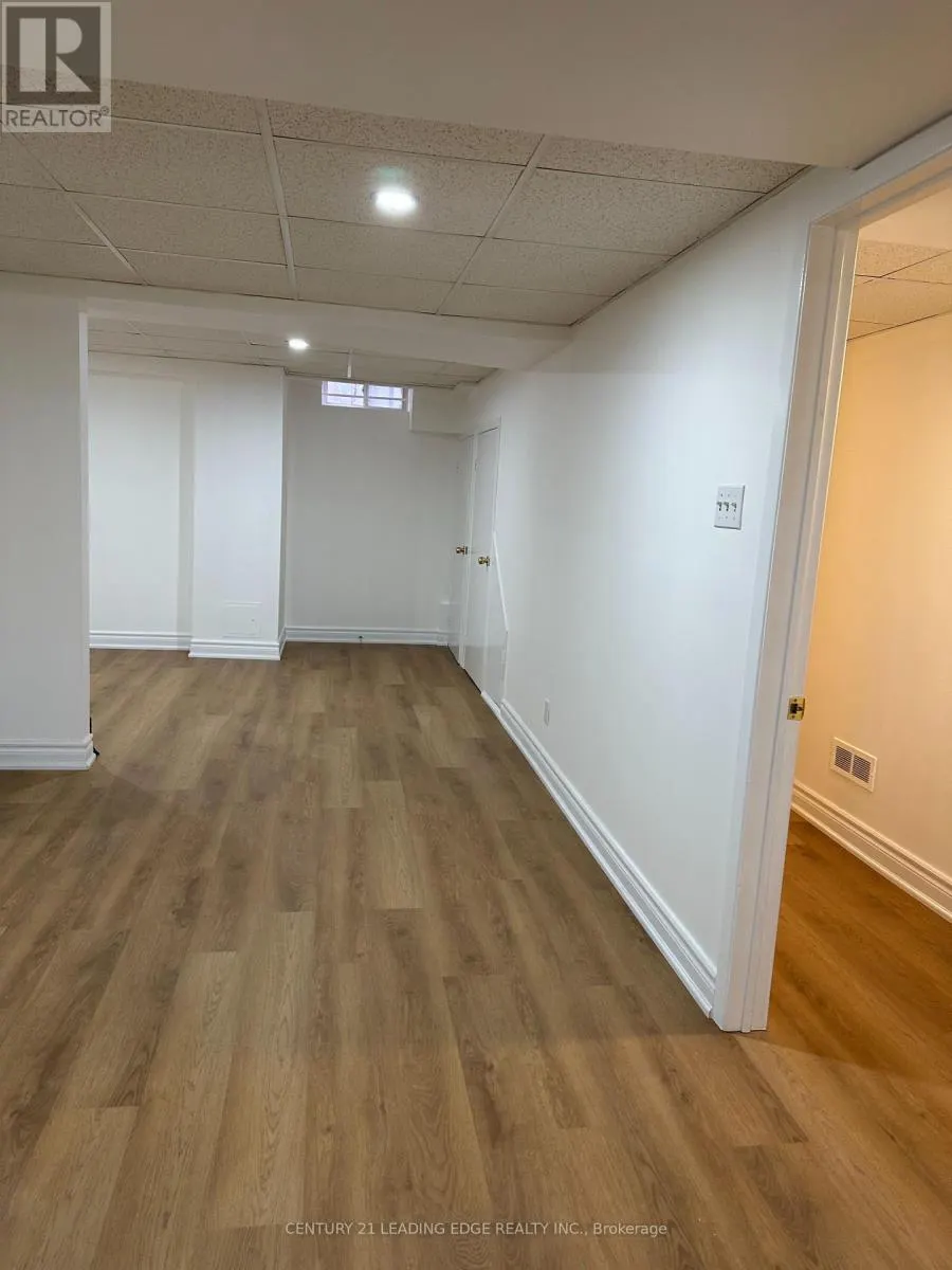 BSMT - 107 GOLDEN AVENUE