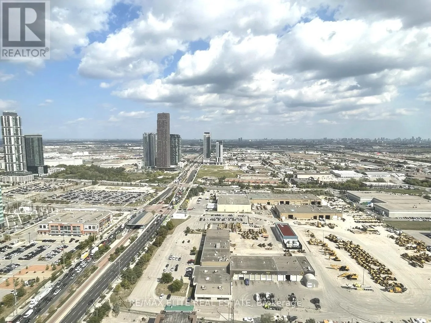 4207 - 28 INTERCHANGE WAY