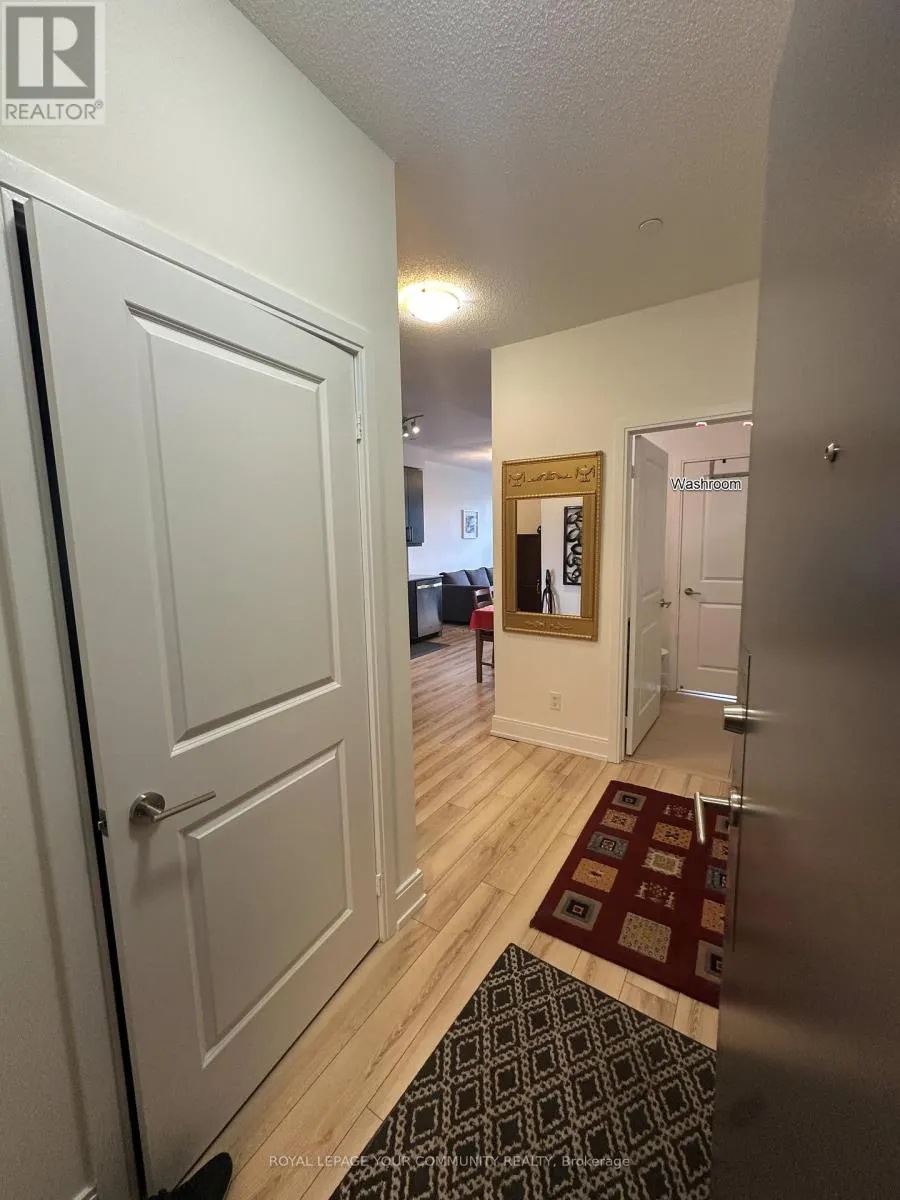 515B - 9600 YONGE STREET