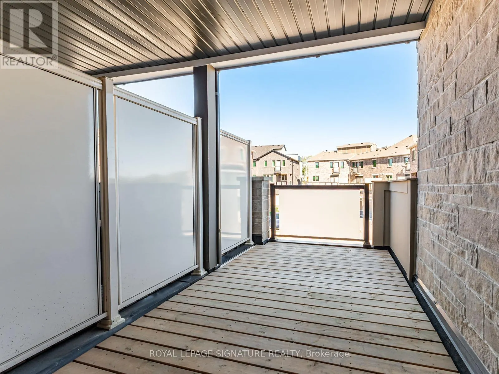 114 THOMAS FRISBY JR CRESCENT