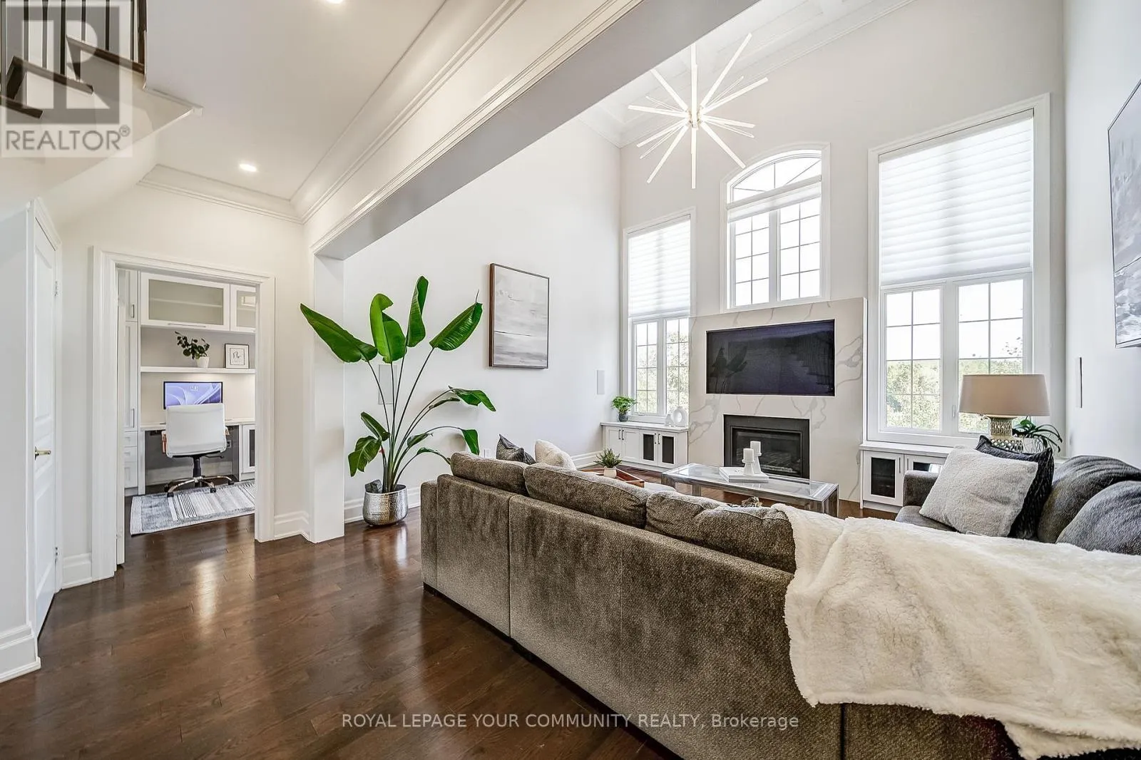 145 TONNER CRESCENT