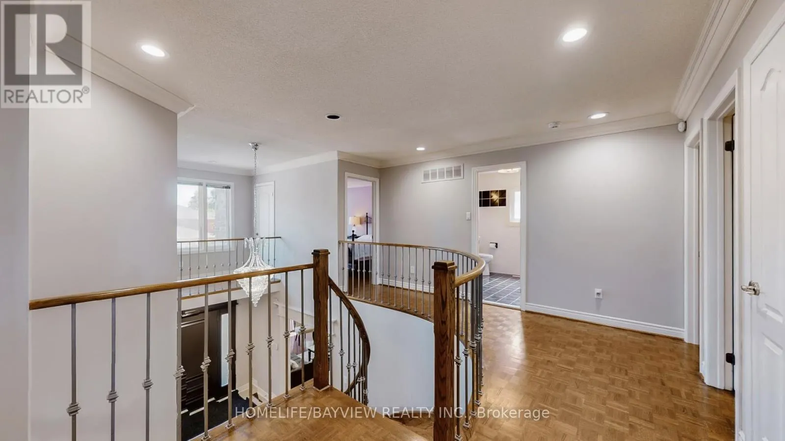 372 GREENOCK DRIVE