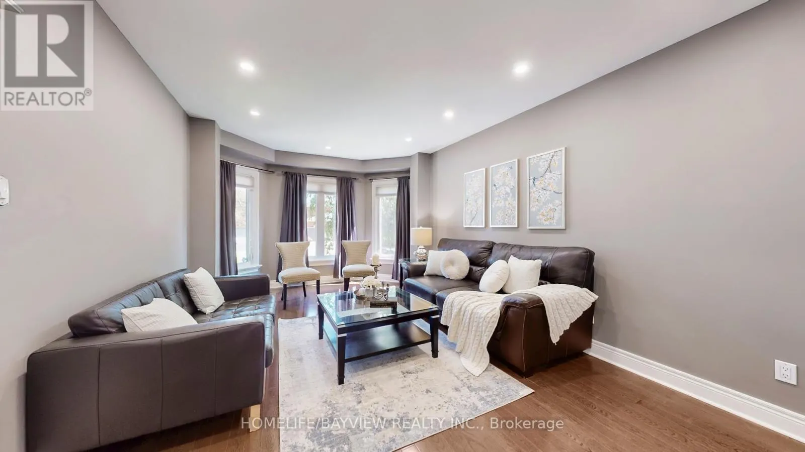 372 GREENOCK DRIVE