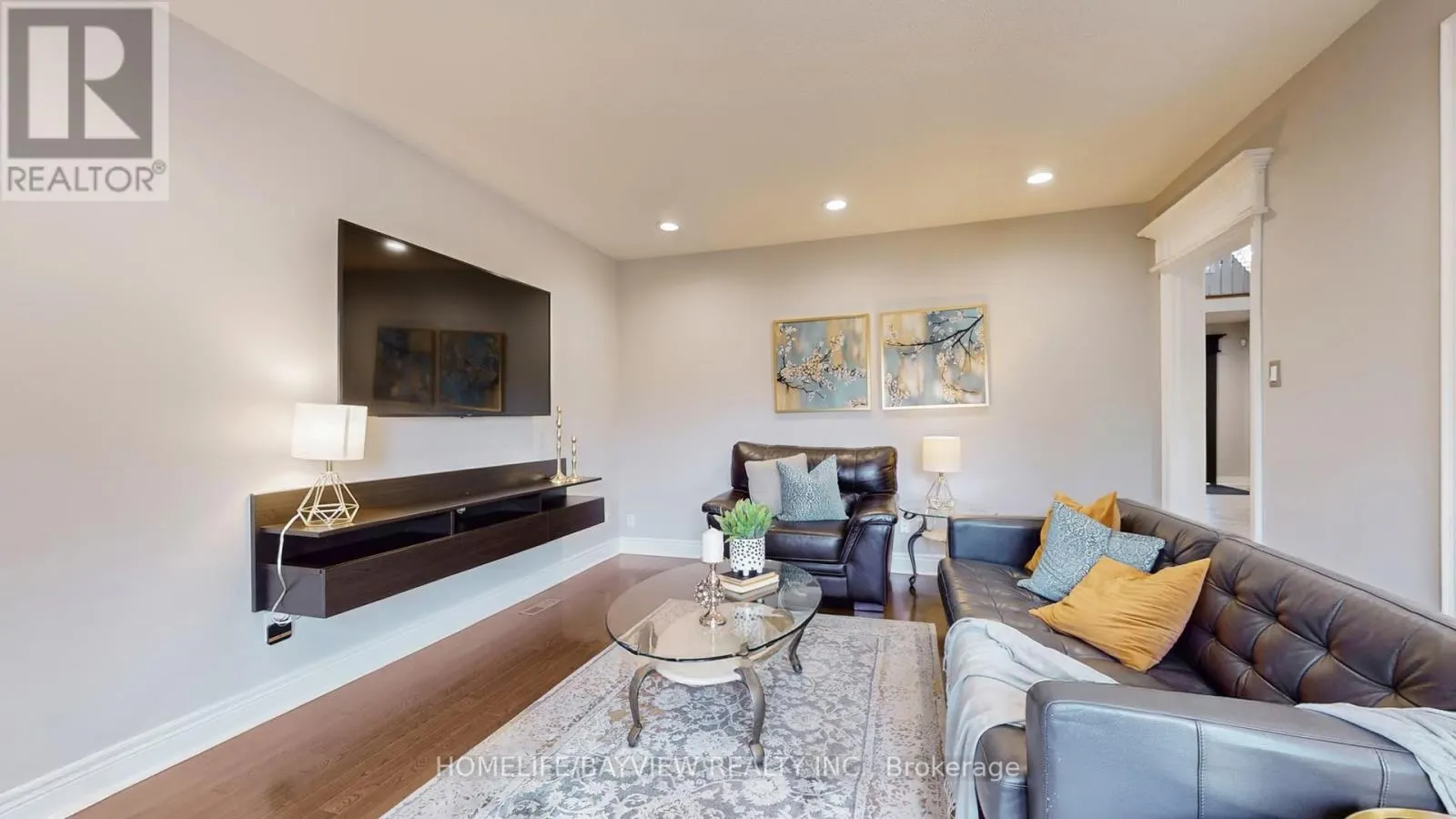 372 GREENOCK DRIVE