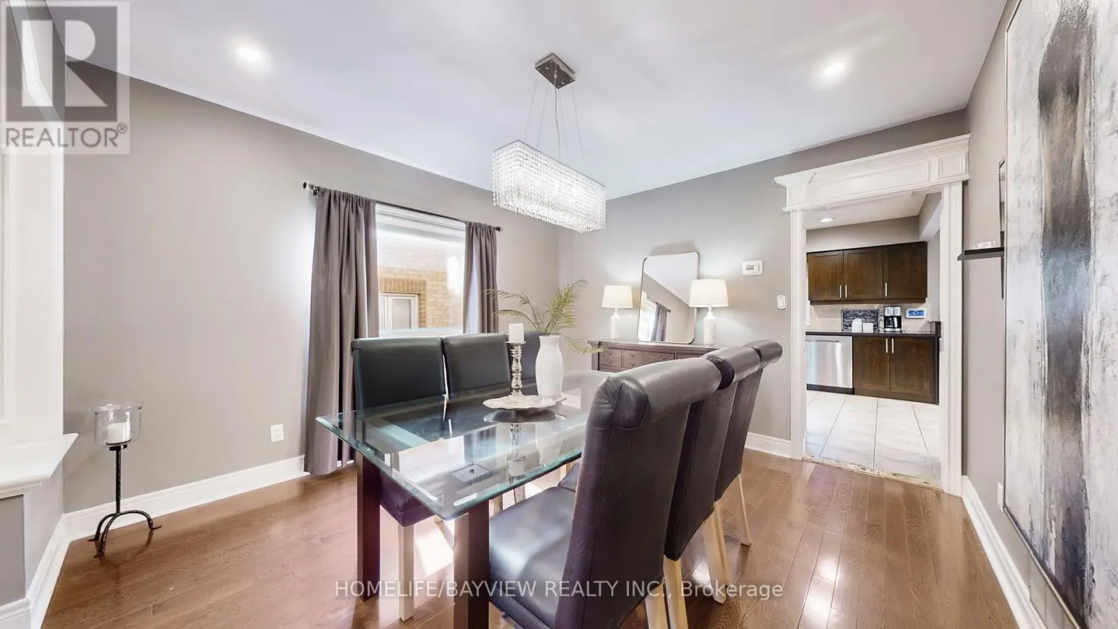 372 GREENOCK DRIVE