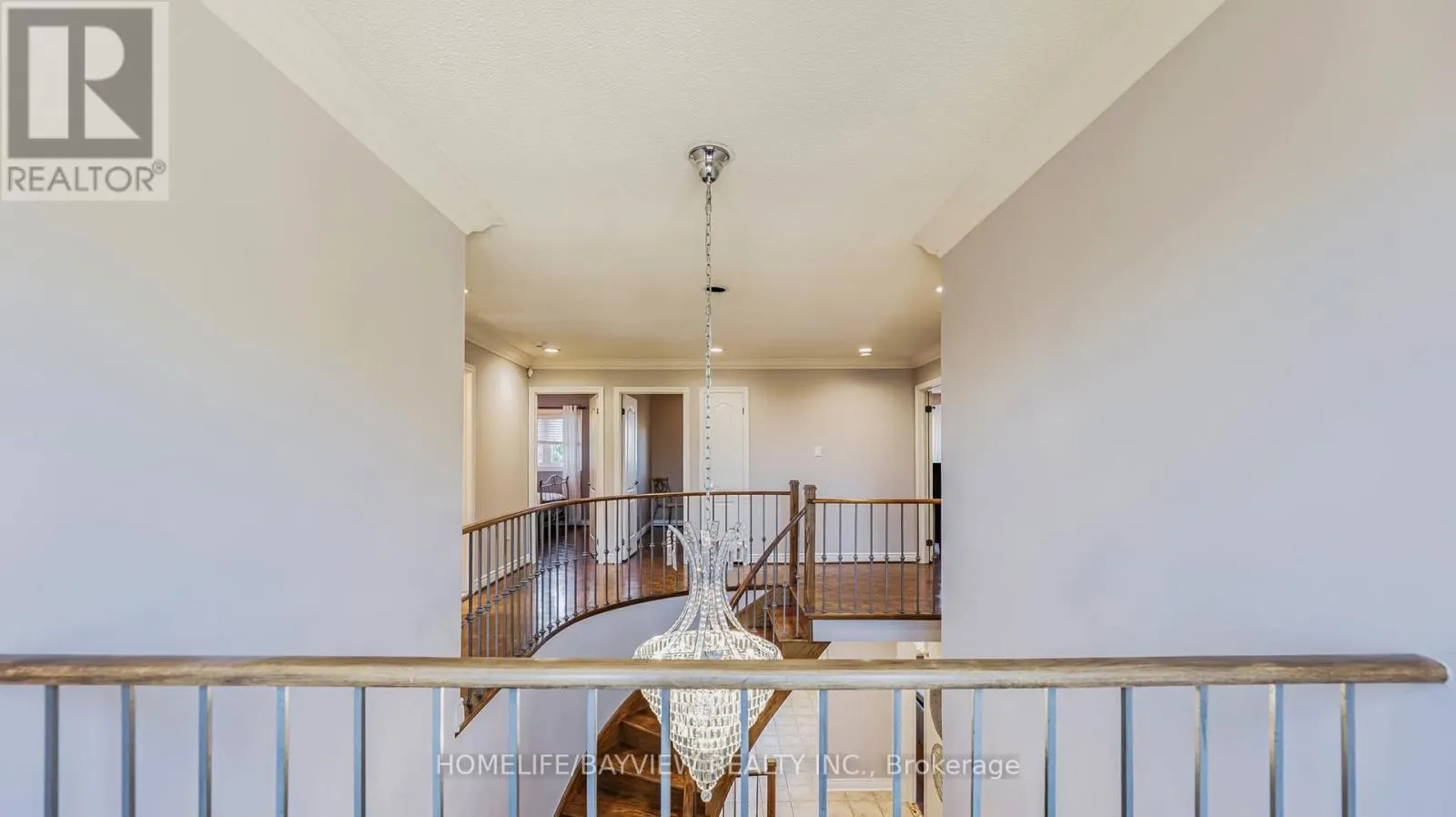 372 GREENOCK DRIVE