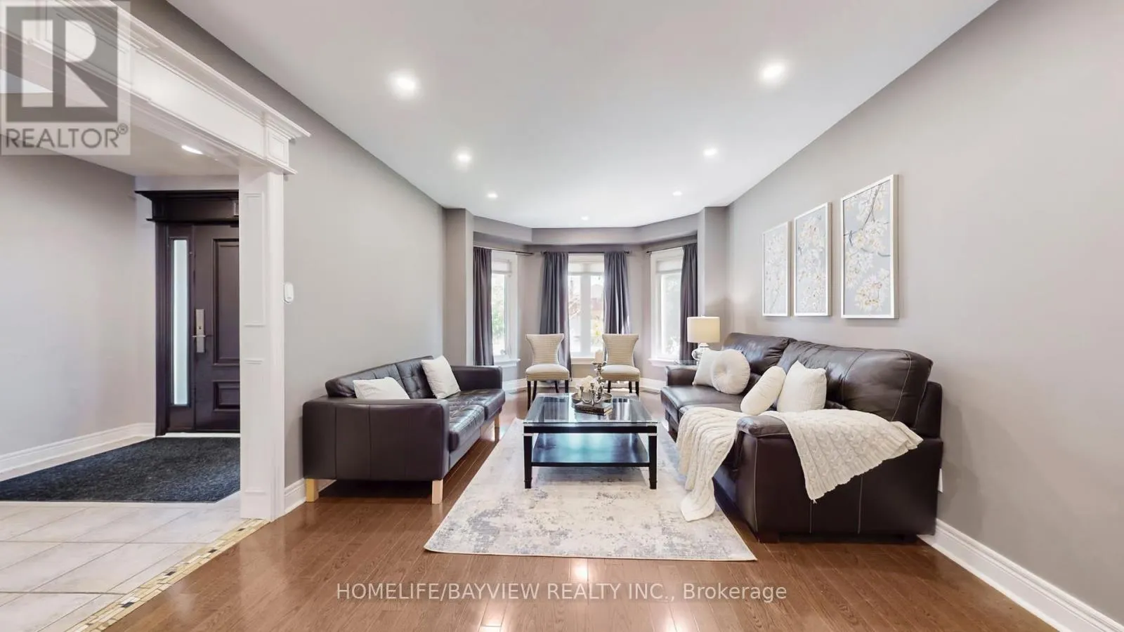 372 GREENOCK DRIVE