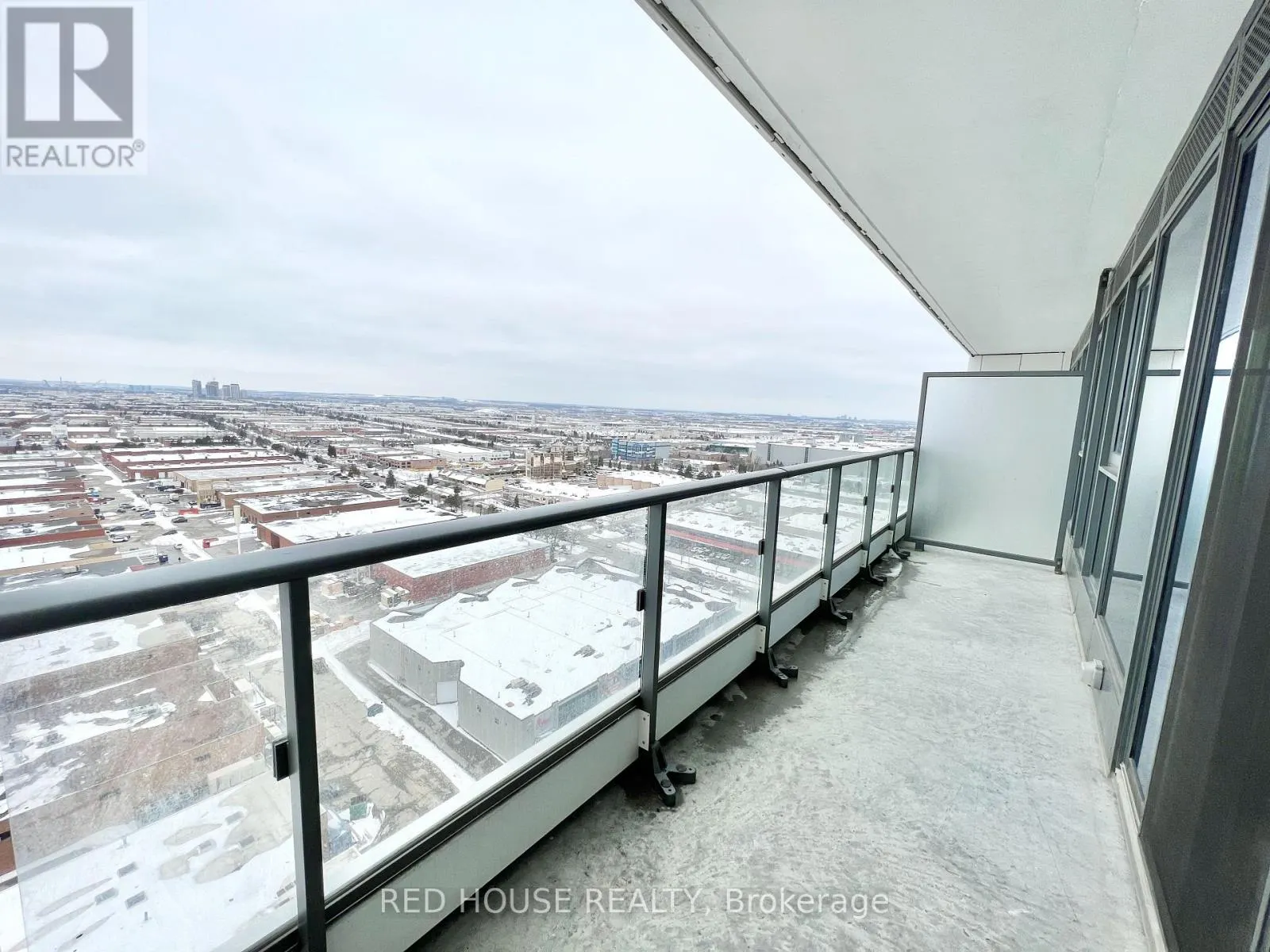 2111 - 898 PORTAGE PARKWAY