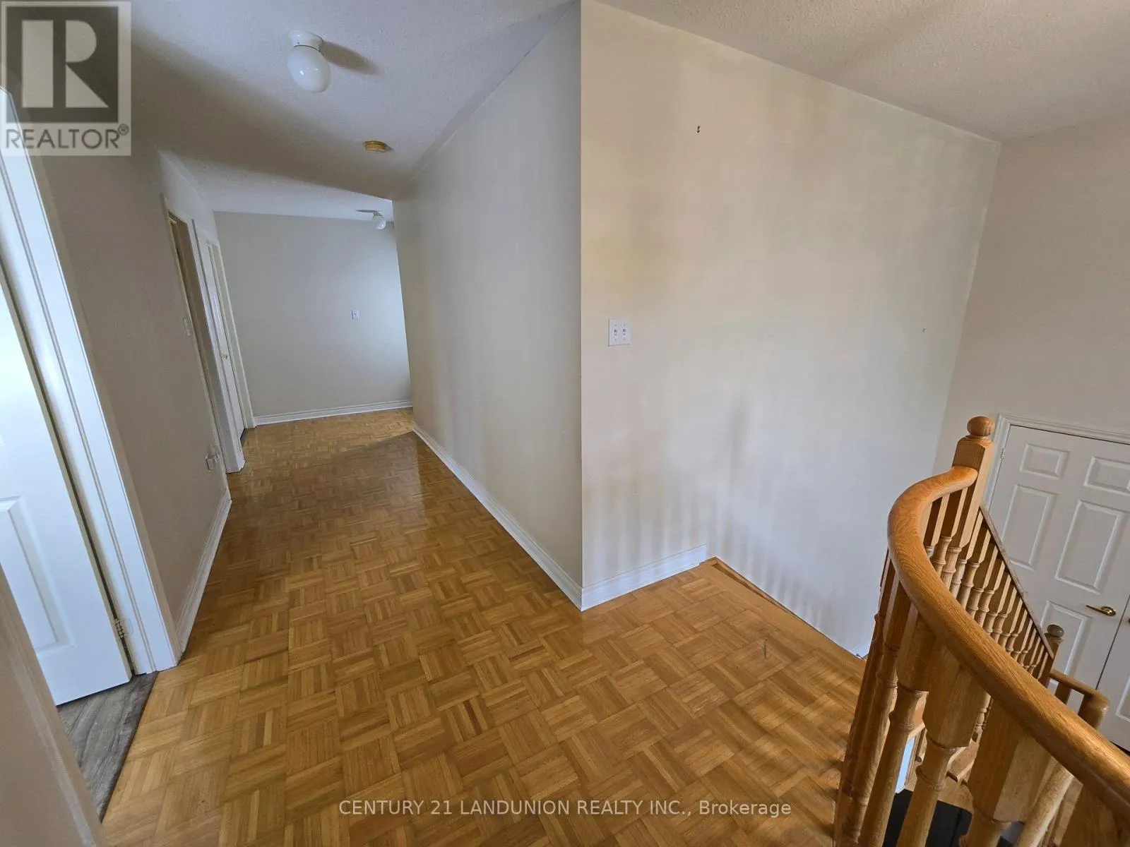 2 RMS - 15 ANNINA CRESCENT