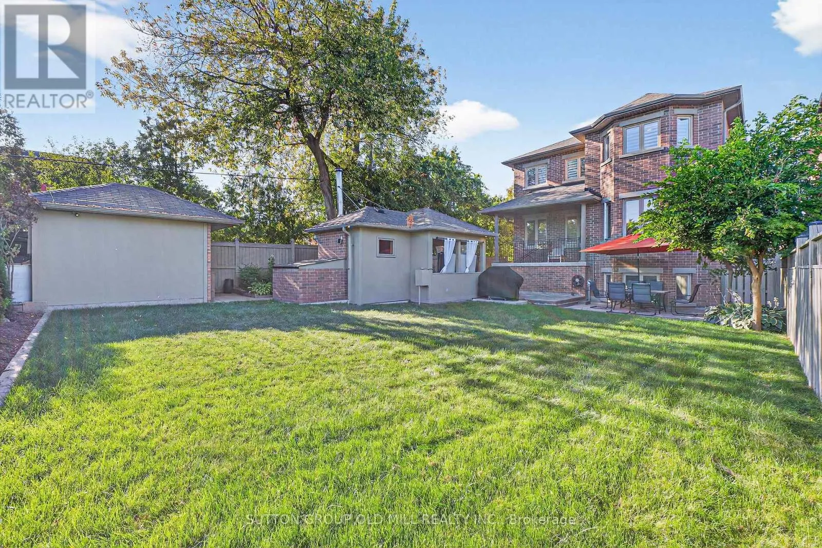 7 COUSINS DRIVE
