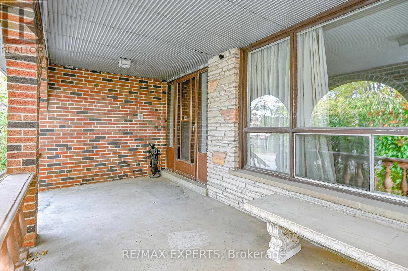 2355 MAJOR MACKENZIE DRIVE
