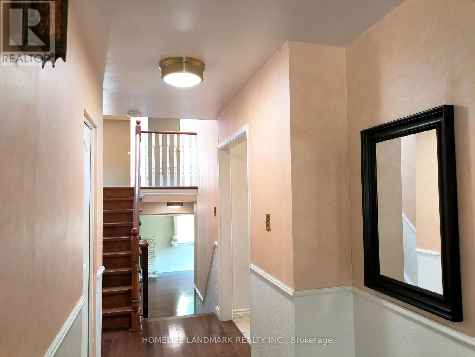 165 FRED VARLEY DRIVE