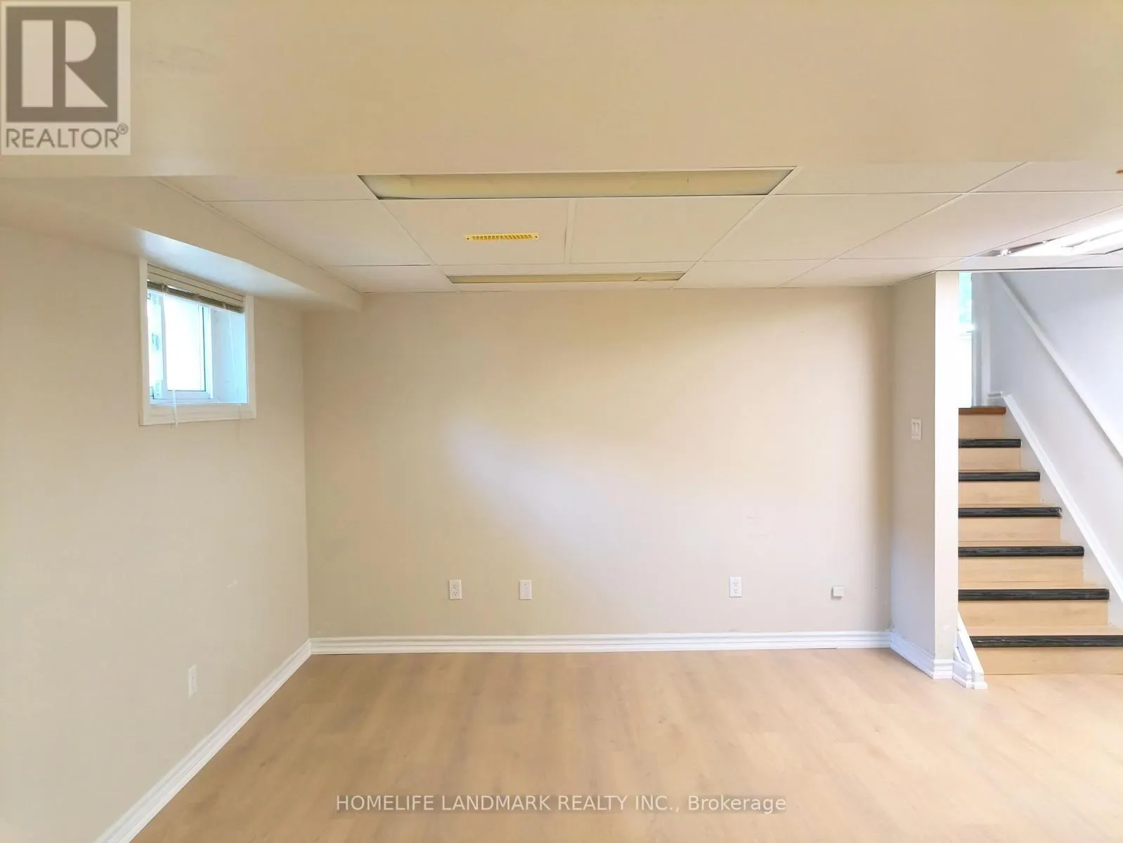 165 FRED VARLEY DRIVE