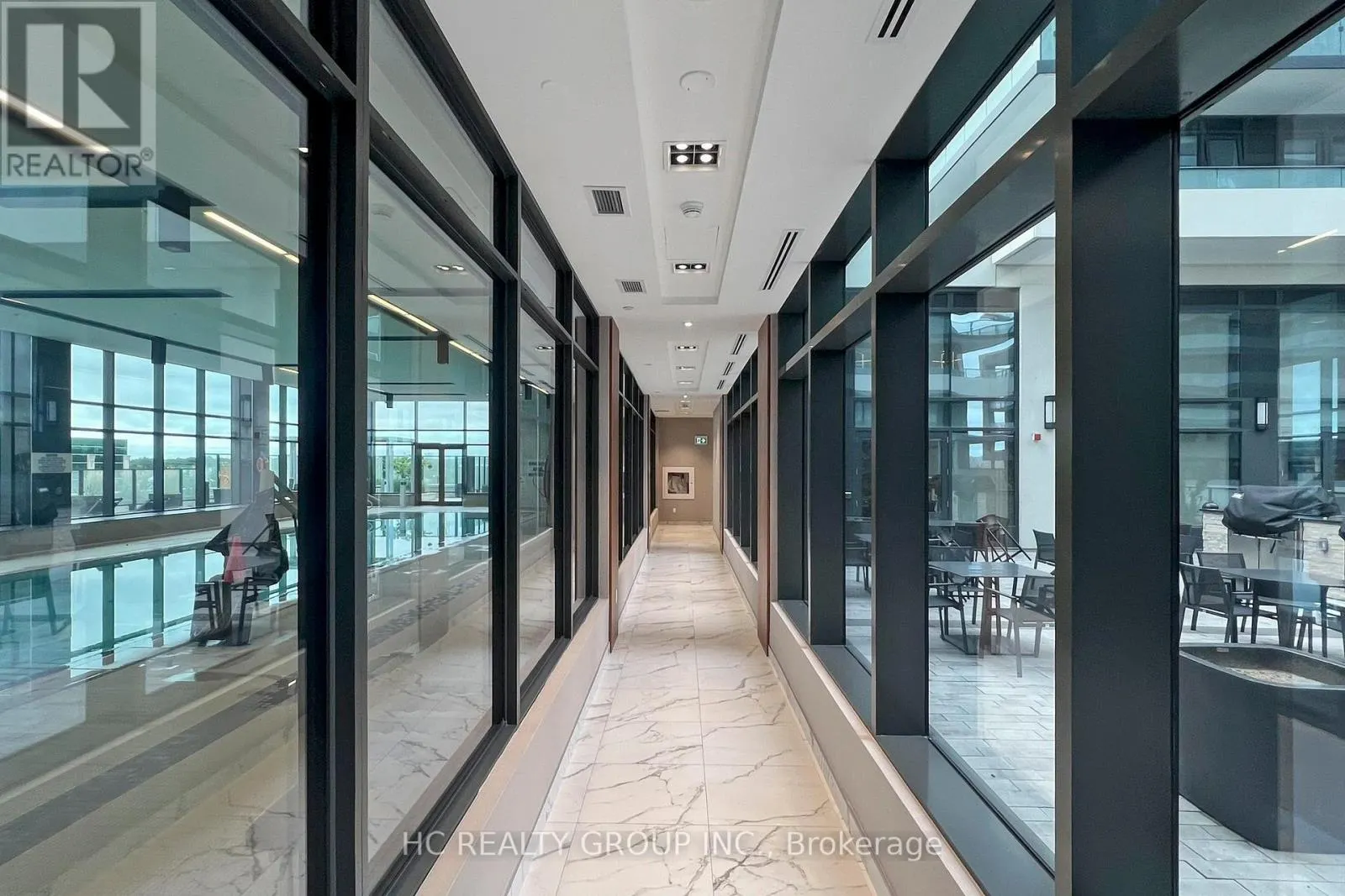 1111 - 105 ONEIDA CRESCENT