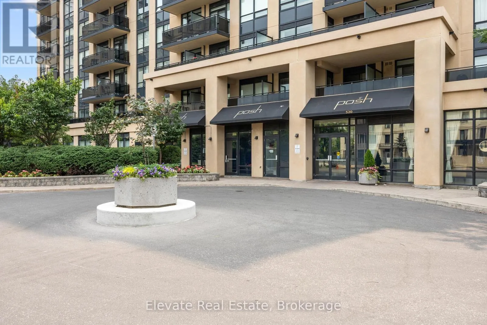 314 - 520 STEELES AVENUE W