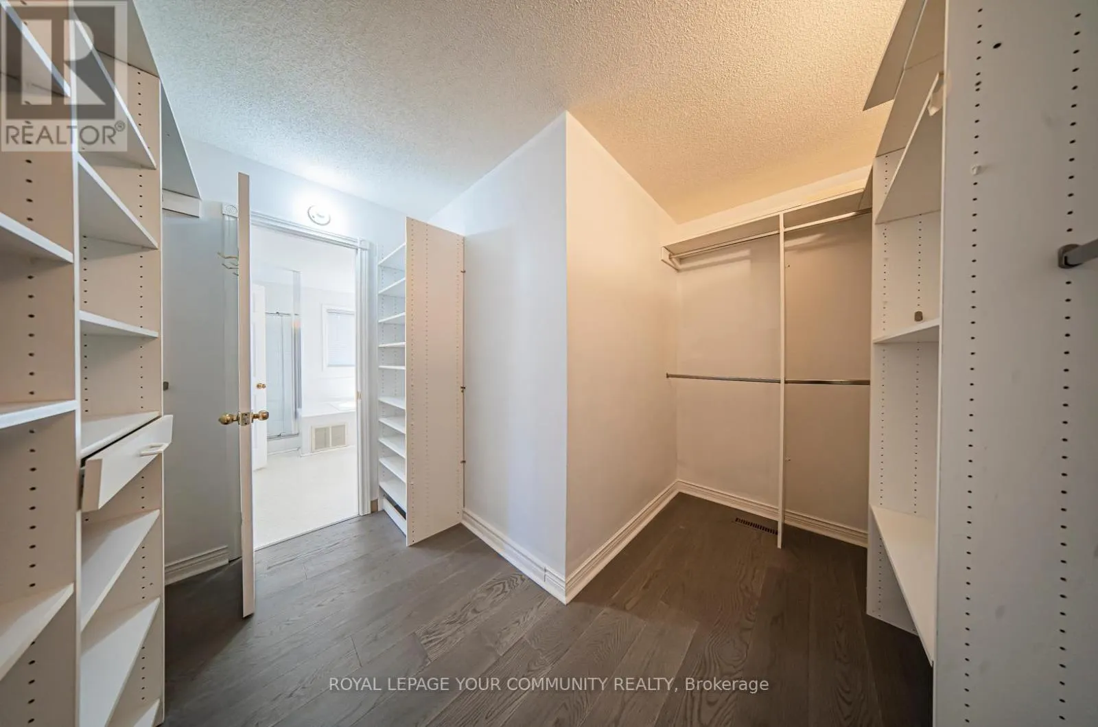 147 JOHN BUTTON BOULEVARD