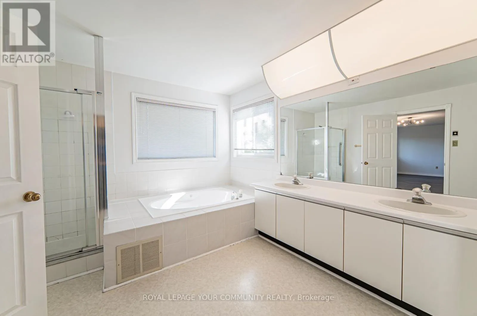 147 JOHN BUTTON BOULEVARD