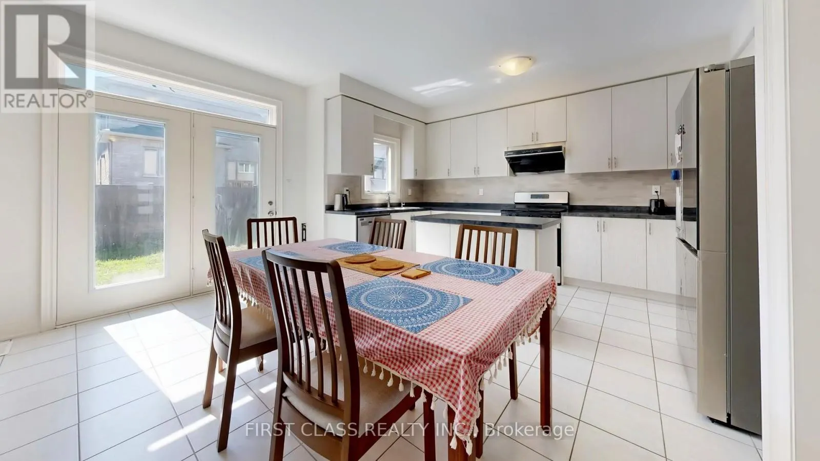 127 FALLHARVEST WAY