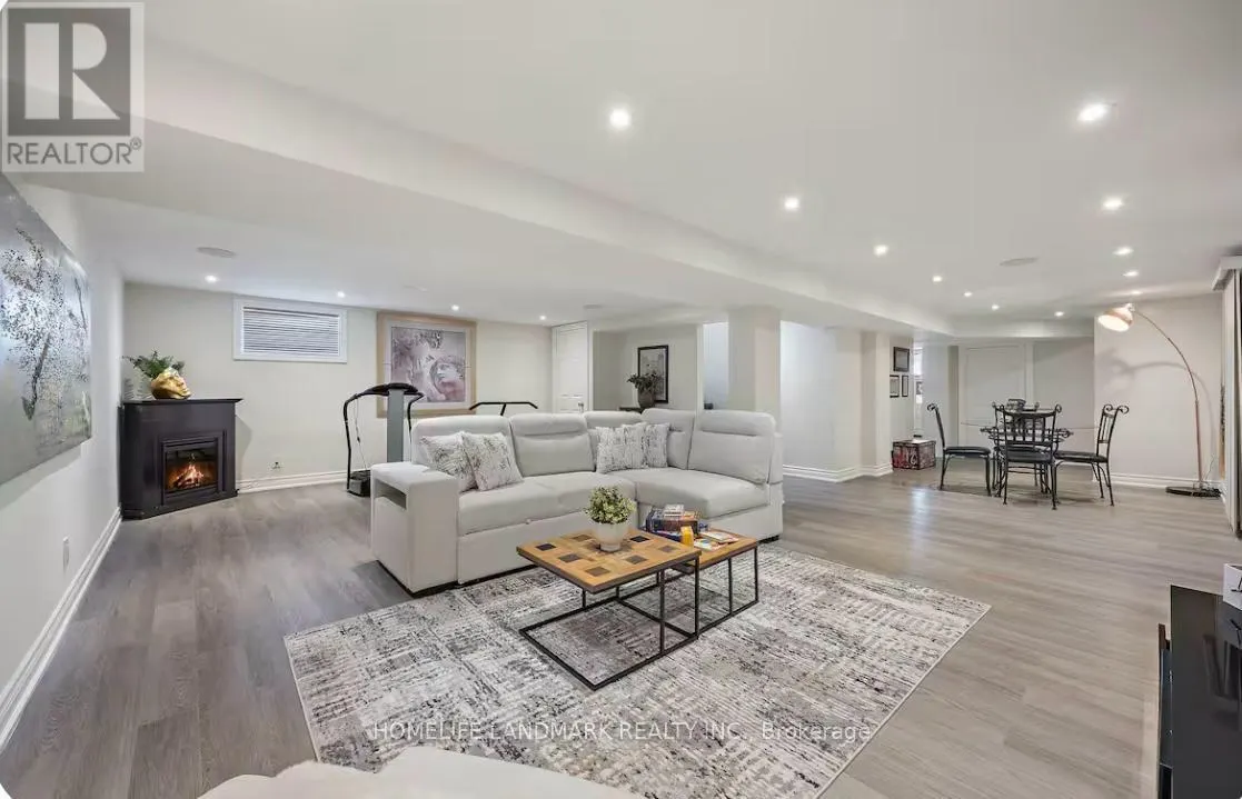 1739 MOUNT ALBERT ROAD
