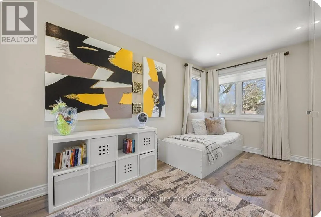 1739 MOUNT ALBERT ROAD