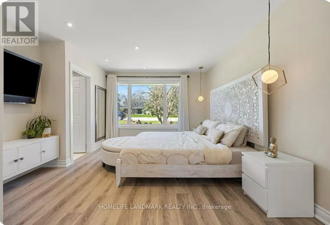 1739 MOUNT ALBERT ROAD