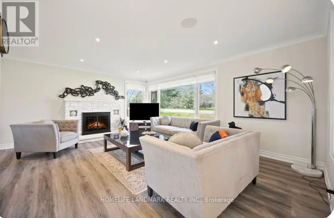 1739 MOUNT ALBERT ROAD