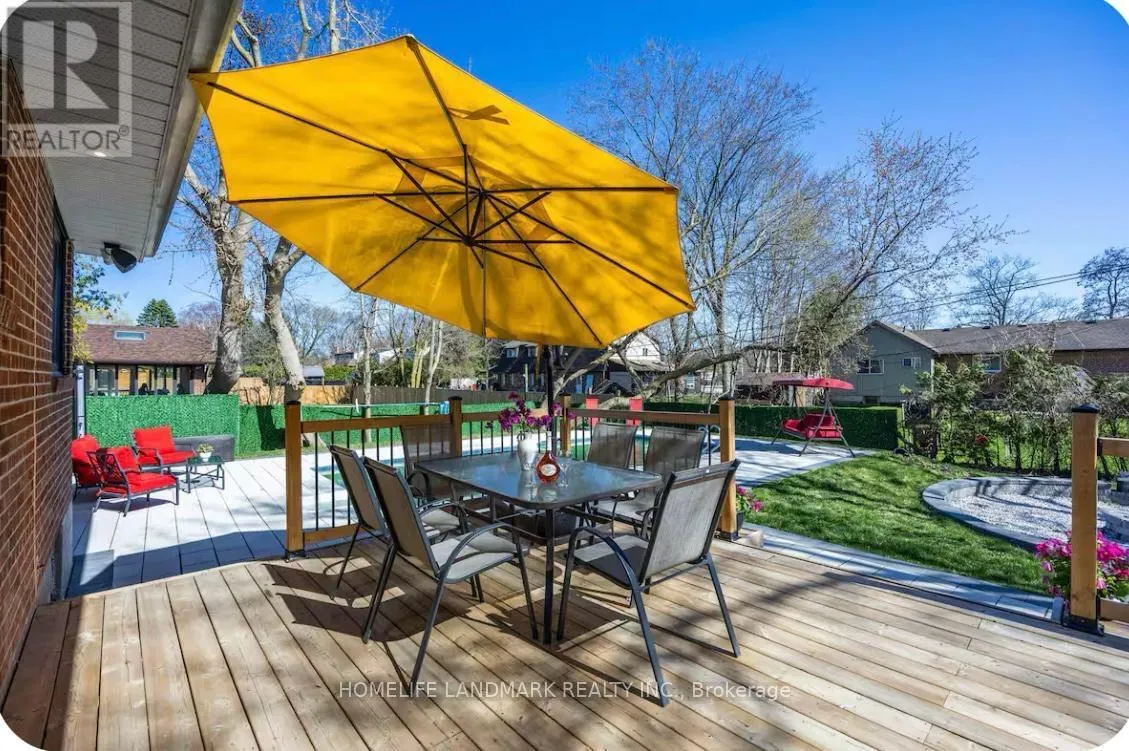 1739 MOUNT ALBERT ROAD