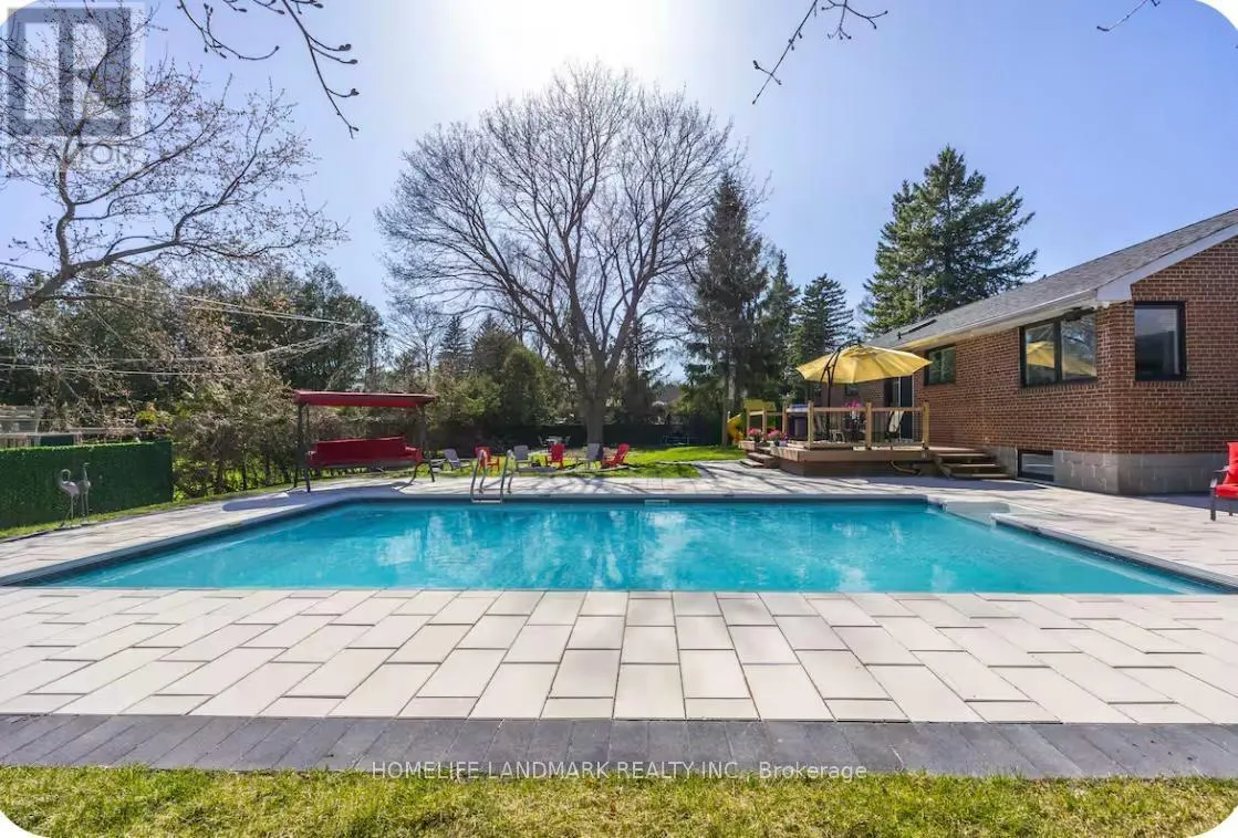 1739 MOUNT ALBERT ROAD
