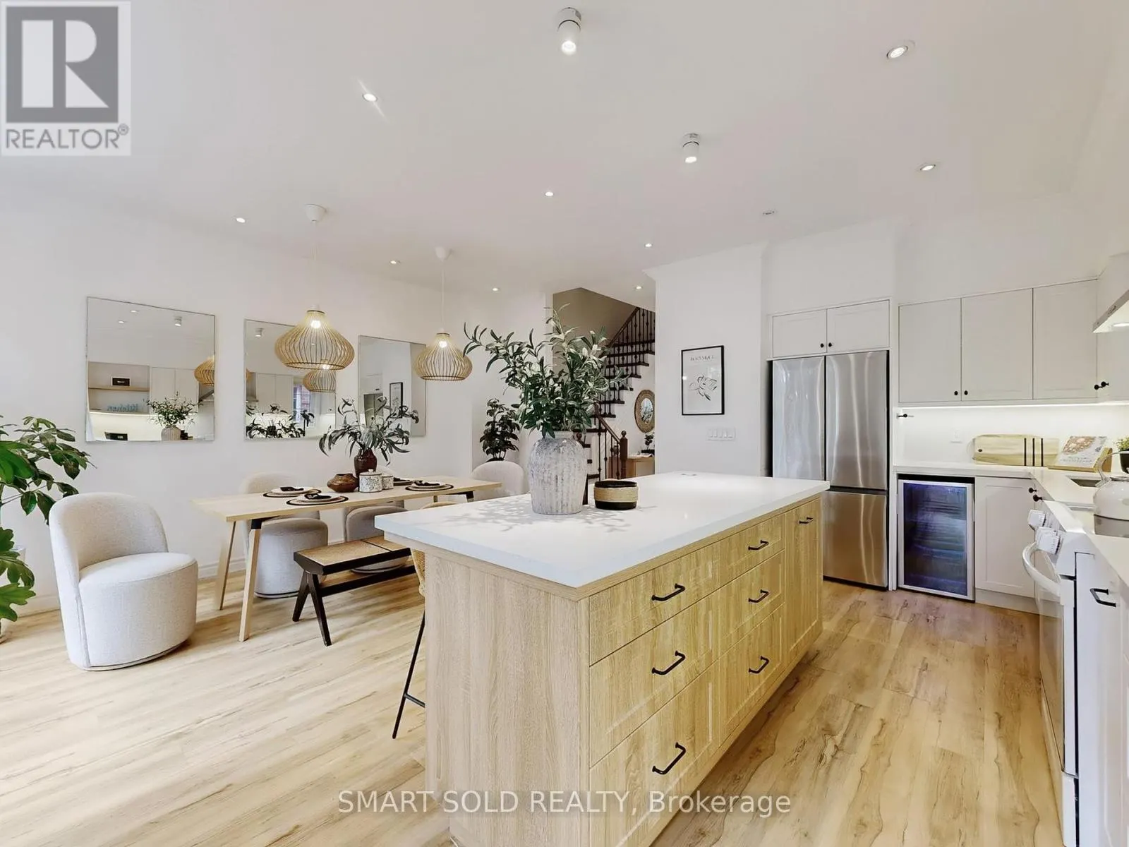 30 CRISPIN COURT