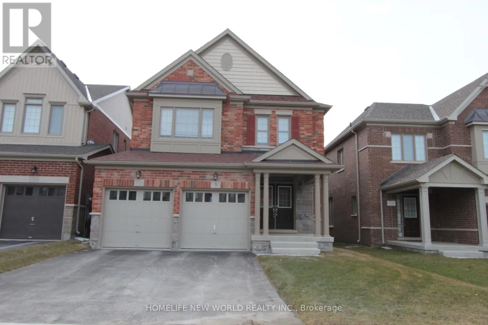 5 LARKFIELD CRESCENT
