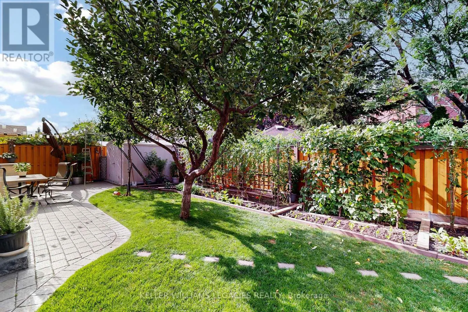 304 MARIA ANTONIA ROAD