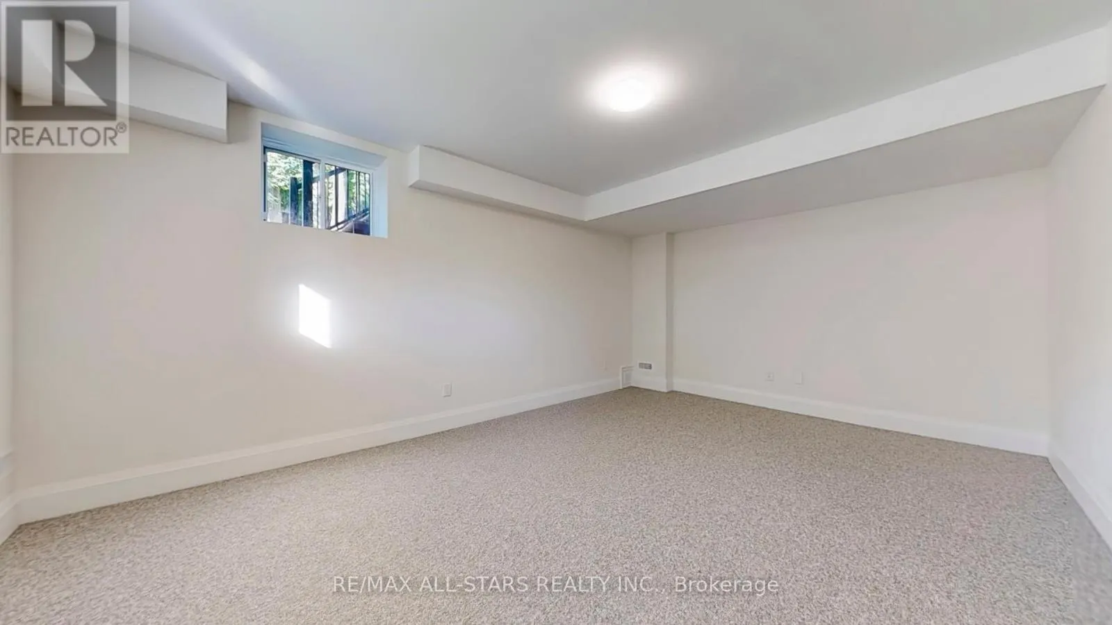 50 THIRD AVENUE S