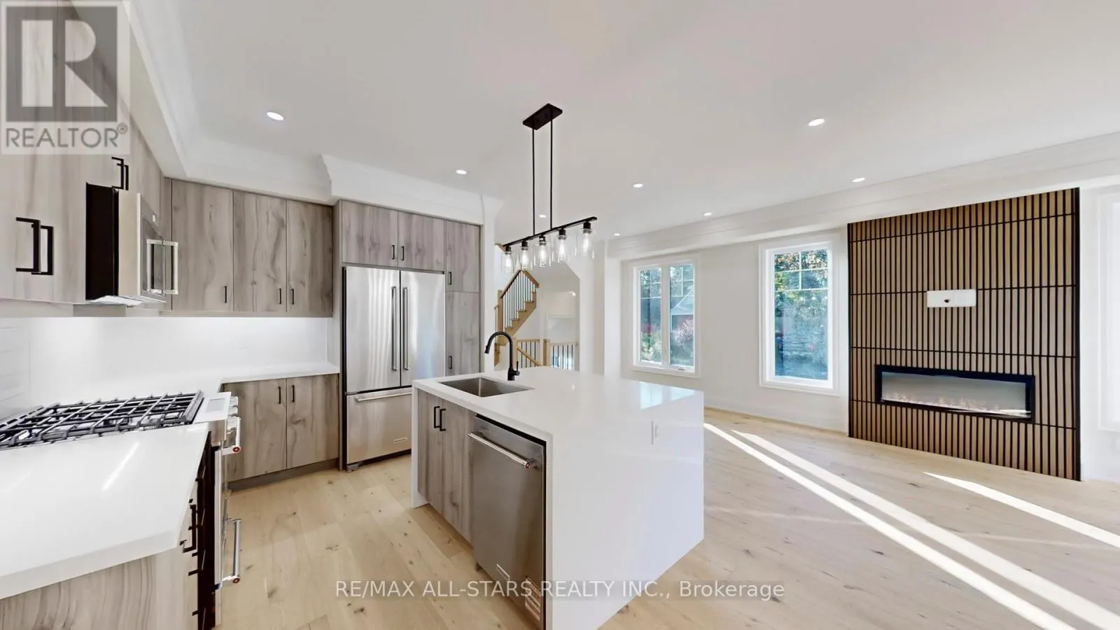 50 THIRD AVENUE S