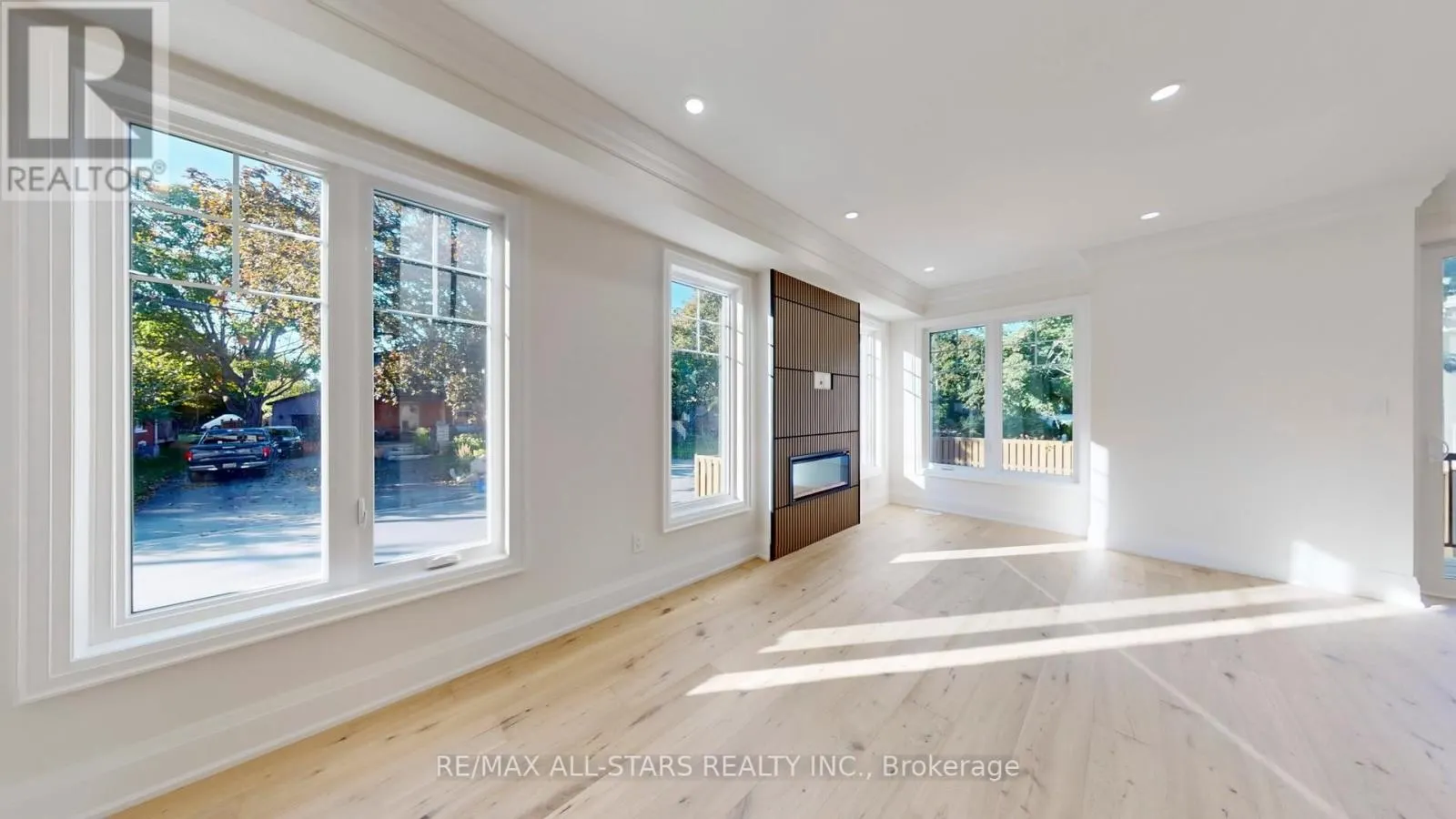 50 THIRD AVENUE S