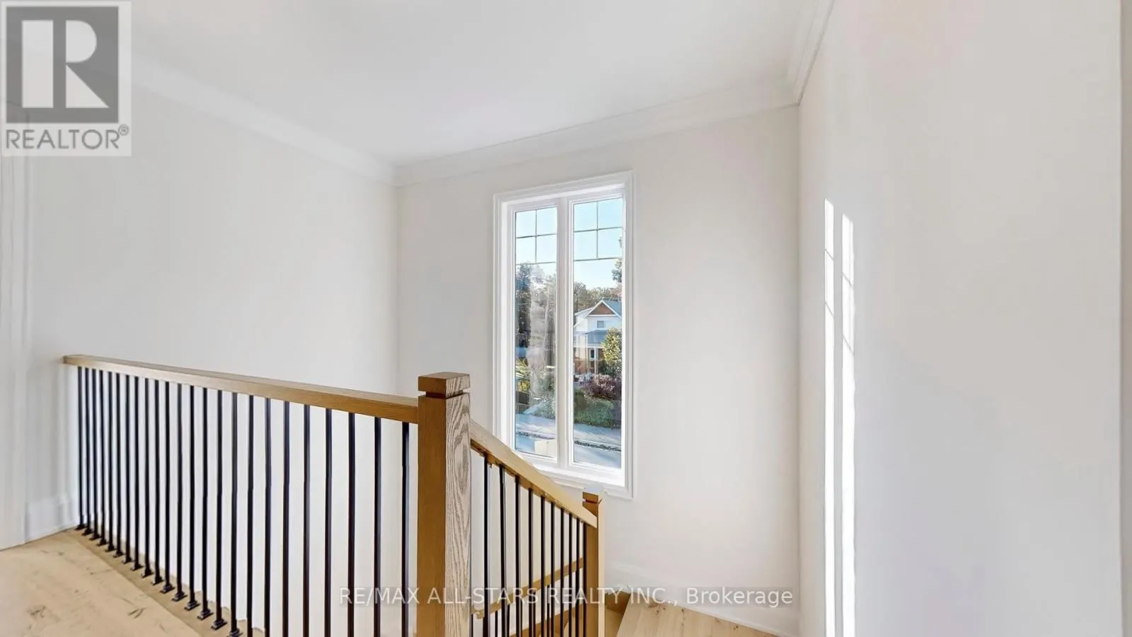 50 THIRD AVENUE S