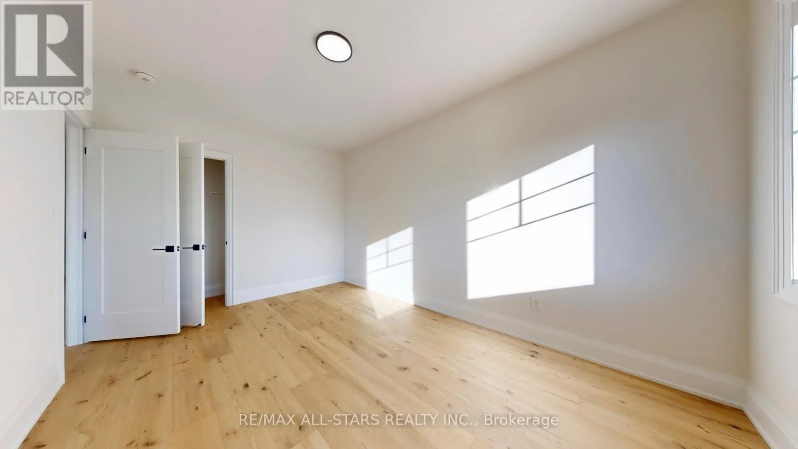 50 THIRD AVENUE S