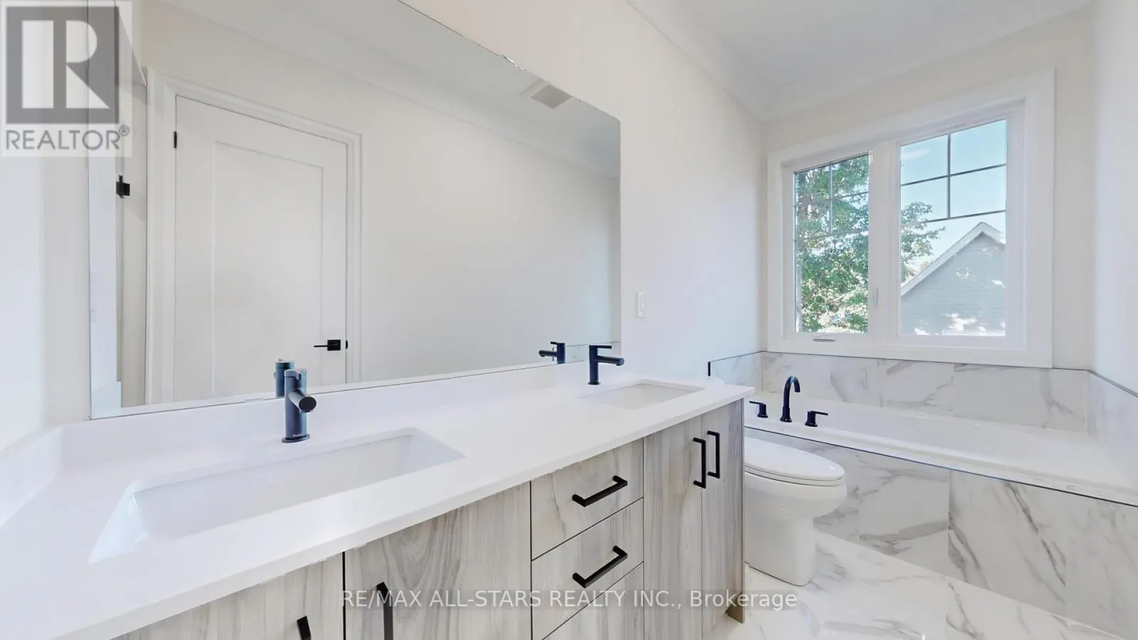 48 THIRD AVENUE S