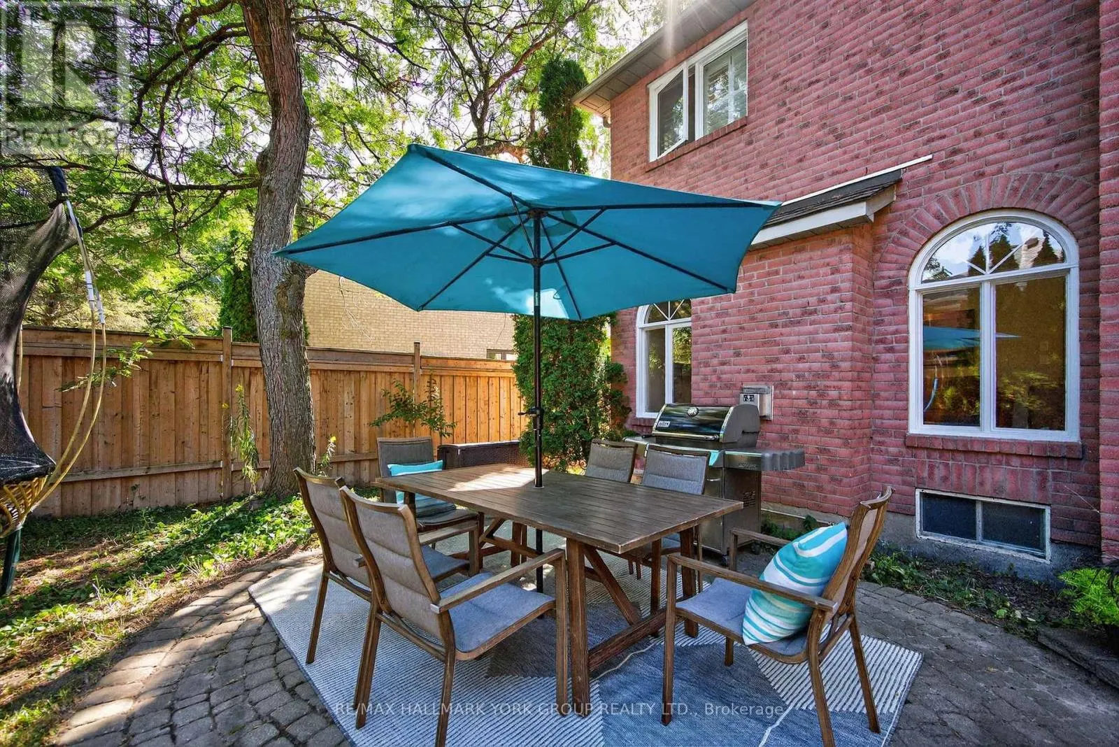 654 LYMAN BOULEVARD