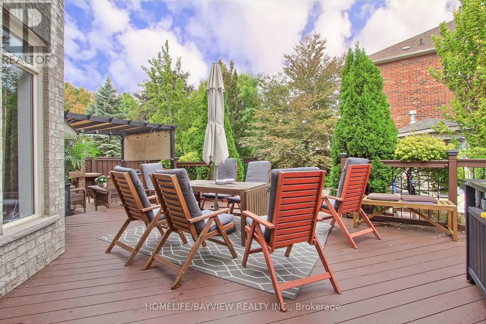 6 JAYLYNN COURT