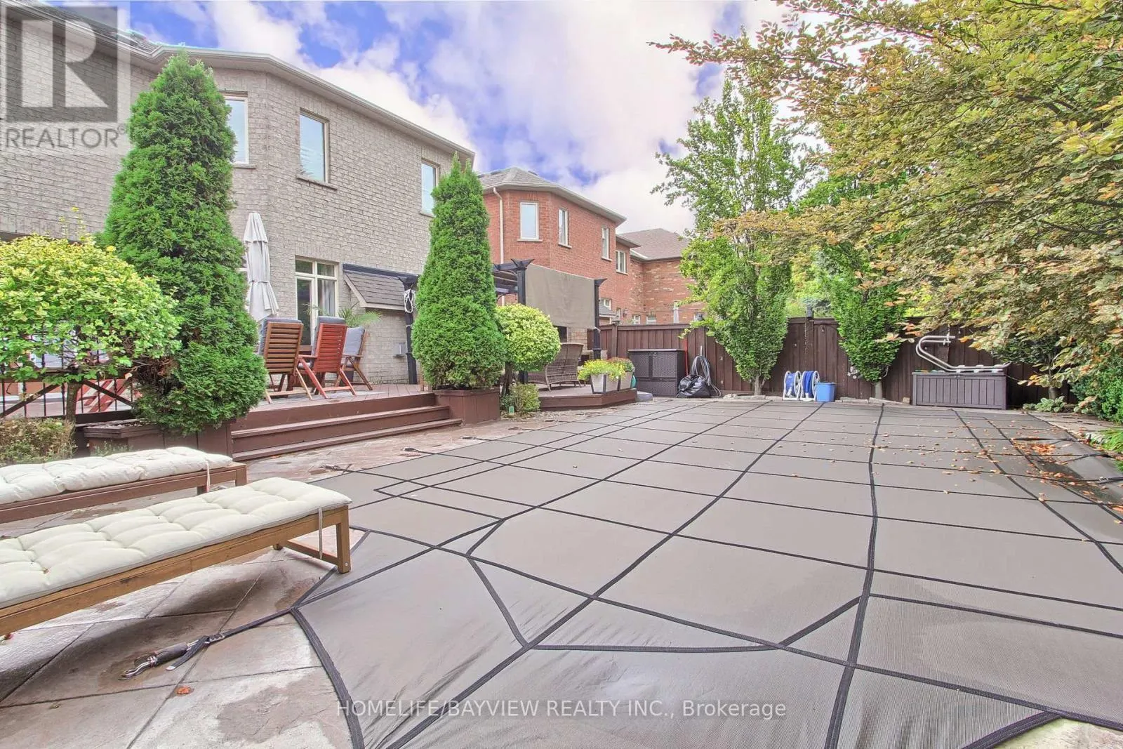 6 JAYLYNN COURT